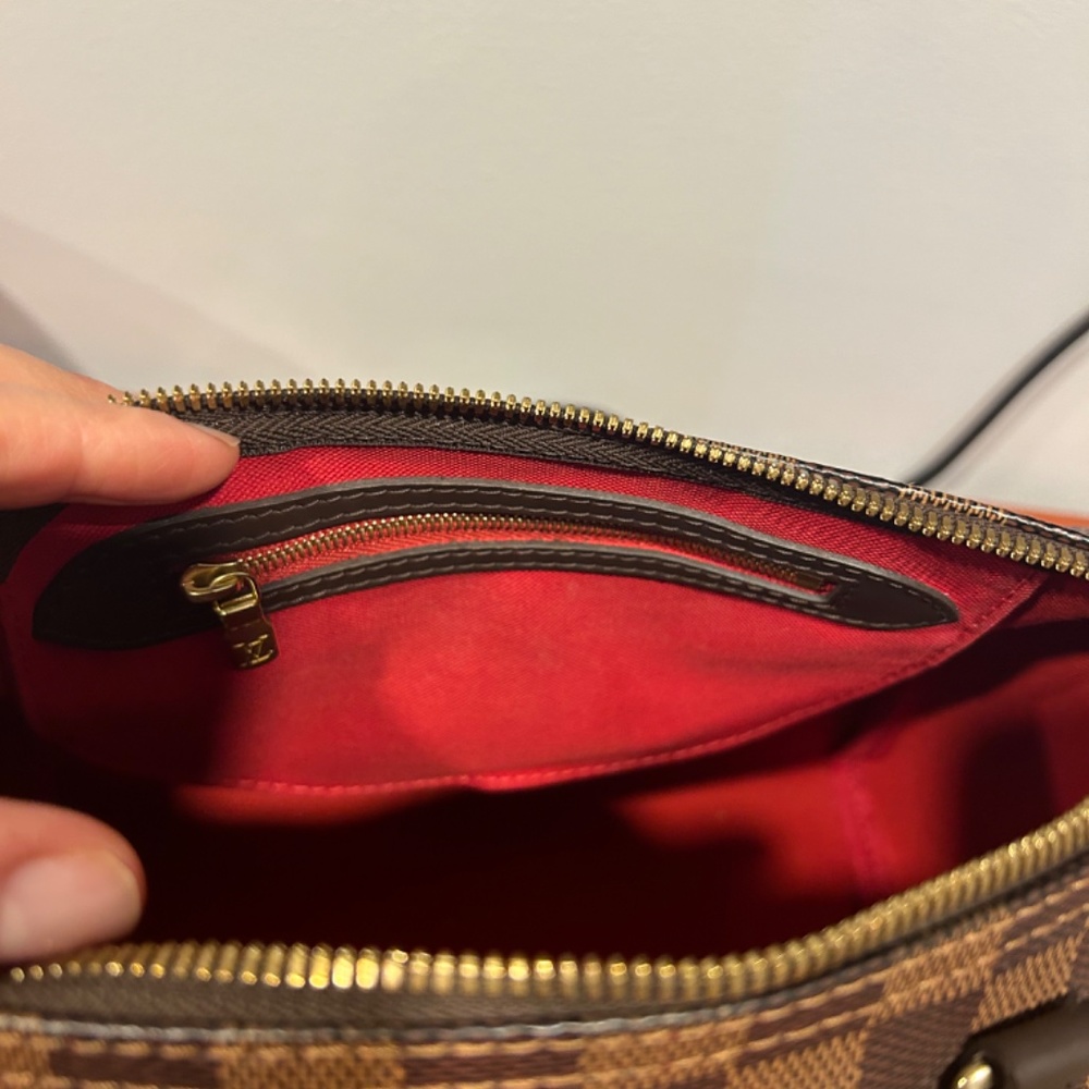 Amazing condition! - Picture 2 of 12